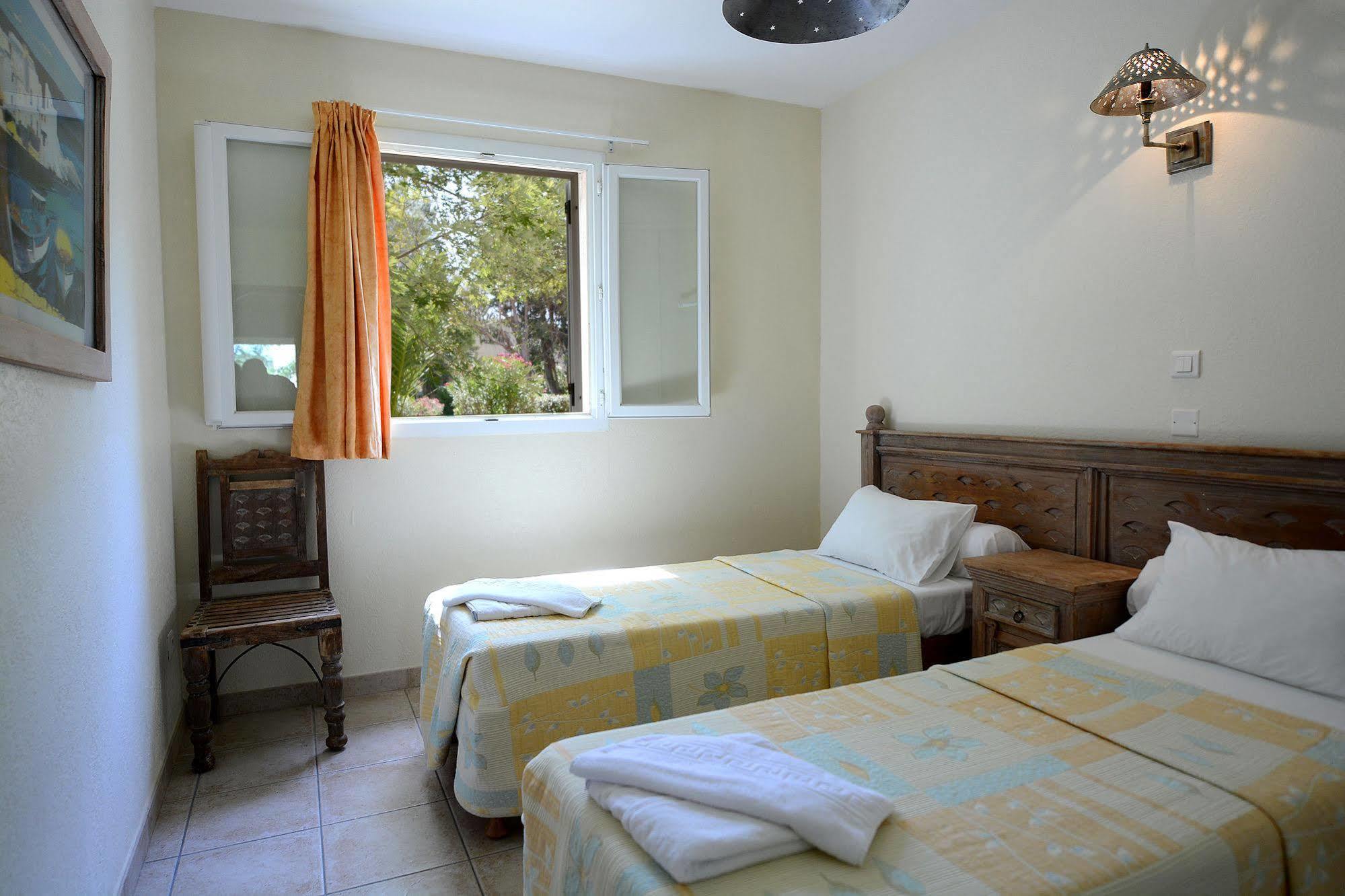 Marina Doru Villa Ghisonaccia Exterior foto
